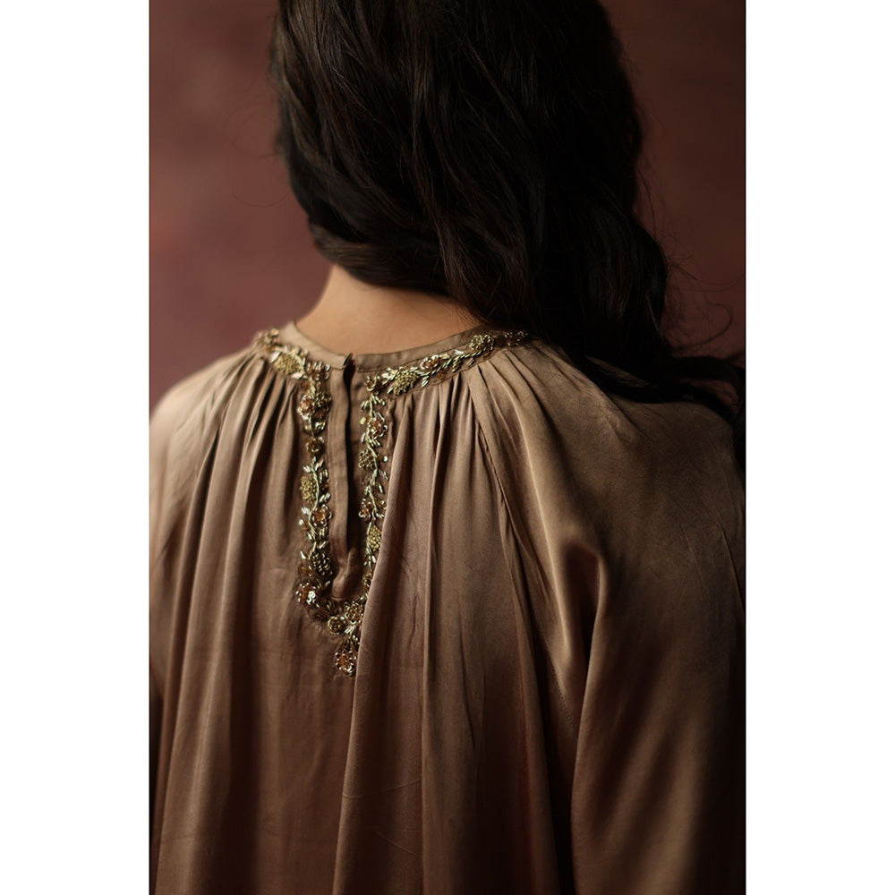 Begum Pret Ishaaira Bronze Co-Ord (Set of 2)