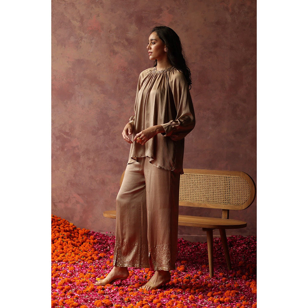 Begum Pret Ishaaira Bronze Co-Ord (Set of 2)