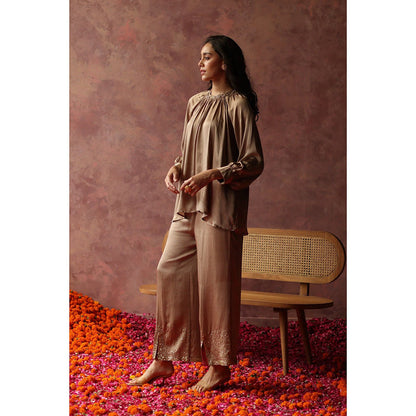 Begum Pret Ishaaira Bronze Co-Ord (Set of 2)