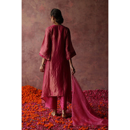 Begum Pret Paakizah Pink Kurta (Set of 4)