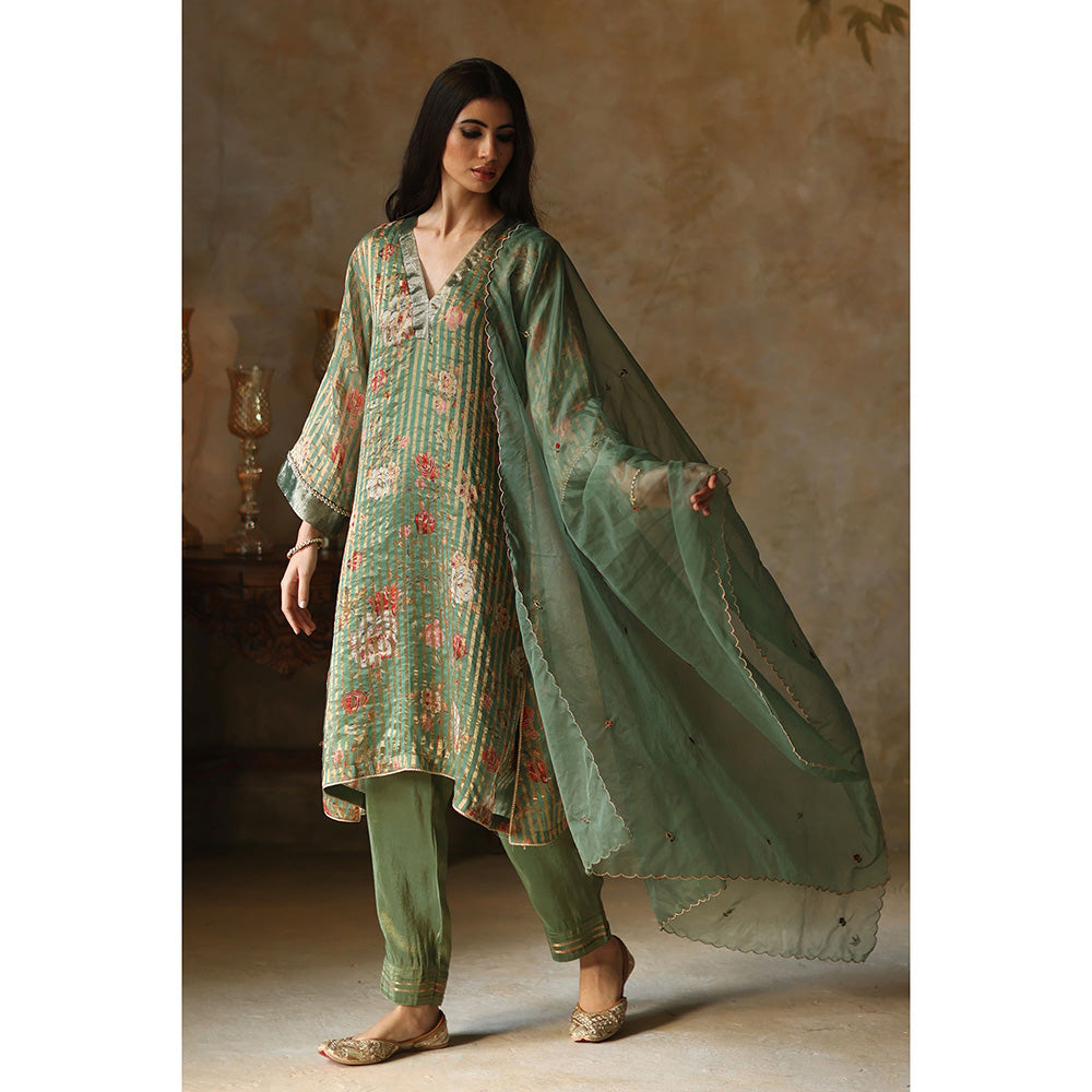 Begum Pret Ikai Green Kurta with Pant and Dupatta (Set of 3)