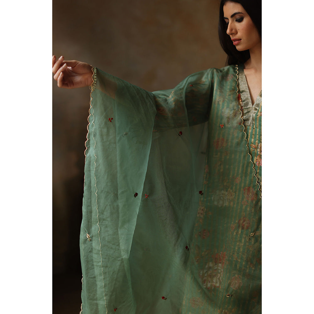 Begum Pret Ikai Green Kurta with Pant and Dupatta (Set of 3)
