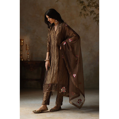 Begum Pret Ayat Gold Kurta with Pant and Dupatta (Set of 3)