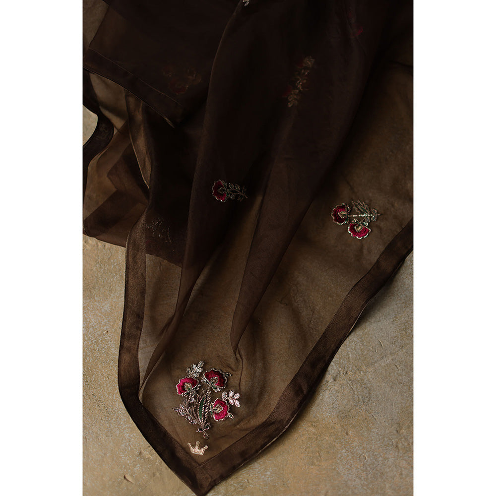 Begum Pret Ayat Gold Kurta with Pant and Dupatta (Set of 3)