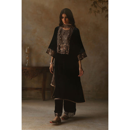 Begum Pret Faiz Midnight Blue Kurta with Pant and Dupatta (Set of 3)
