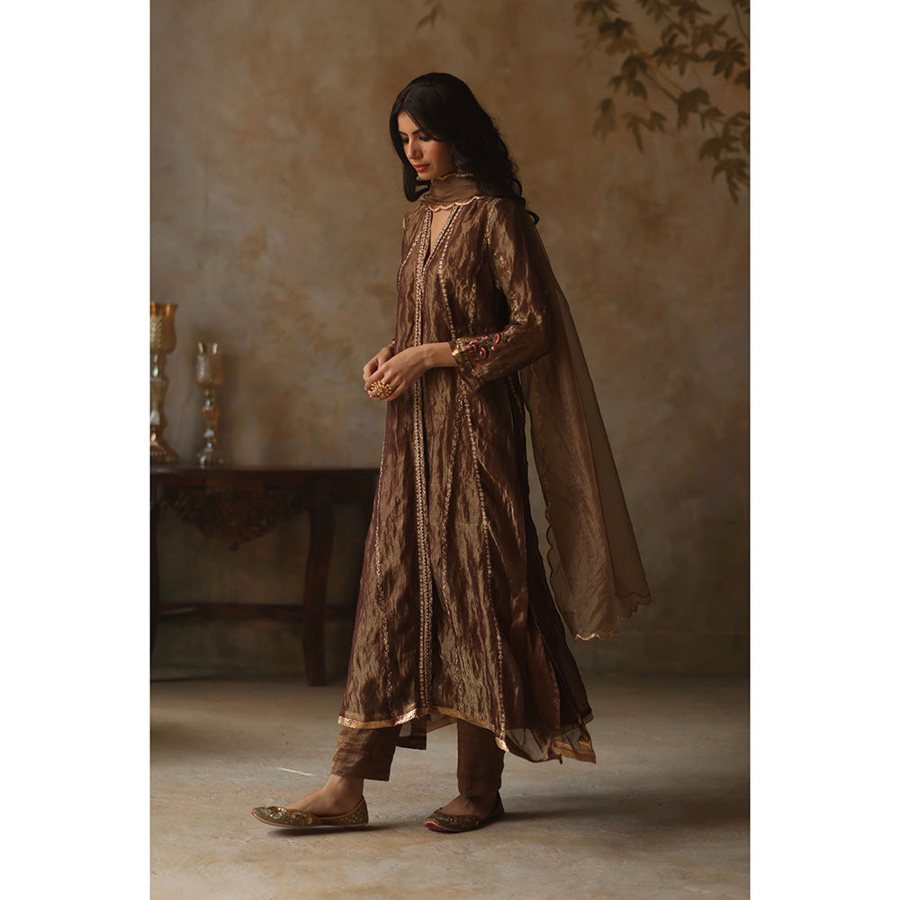 Begum Pret ASMA Gold Kurta with Pant & Dupatta (Set of 3)