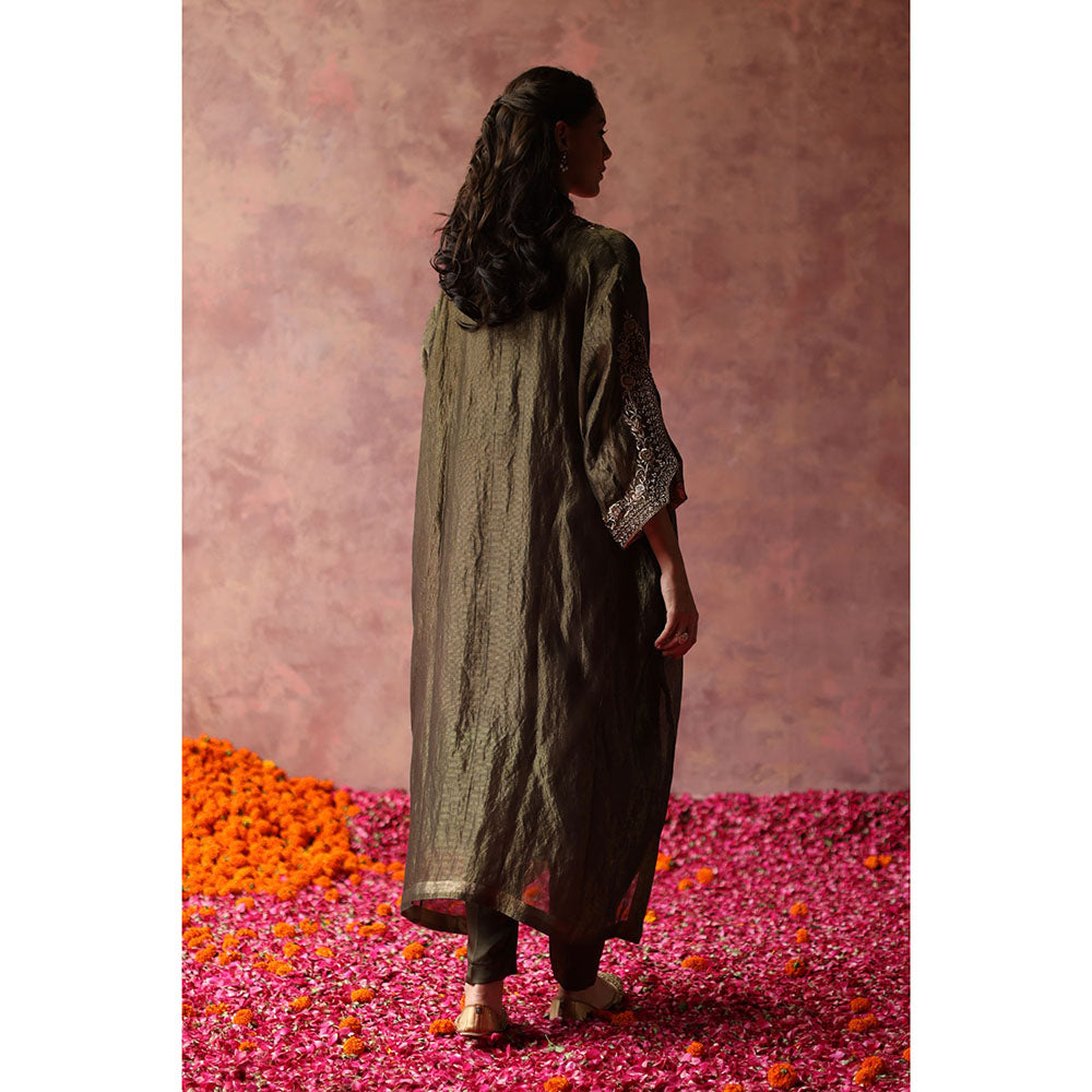 Begum Pret HEER Phiran Olive Kurta with Pant (Set of 2)