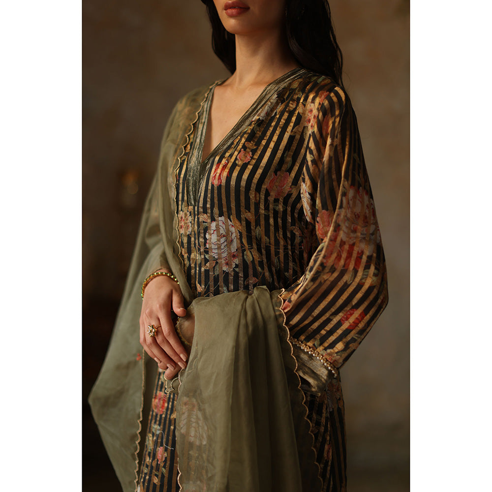 Begum Pret IKAI Black & Olive Floral Kurta with Pant & Dupatta (Set of 3)