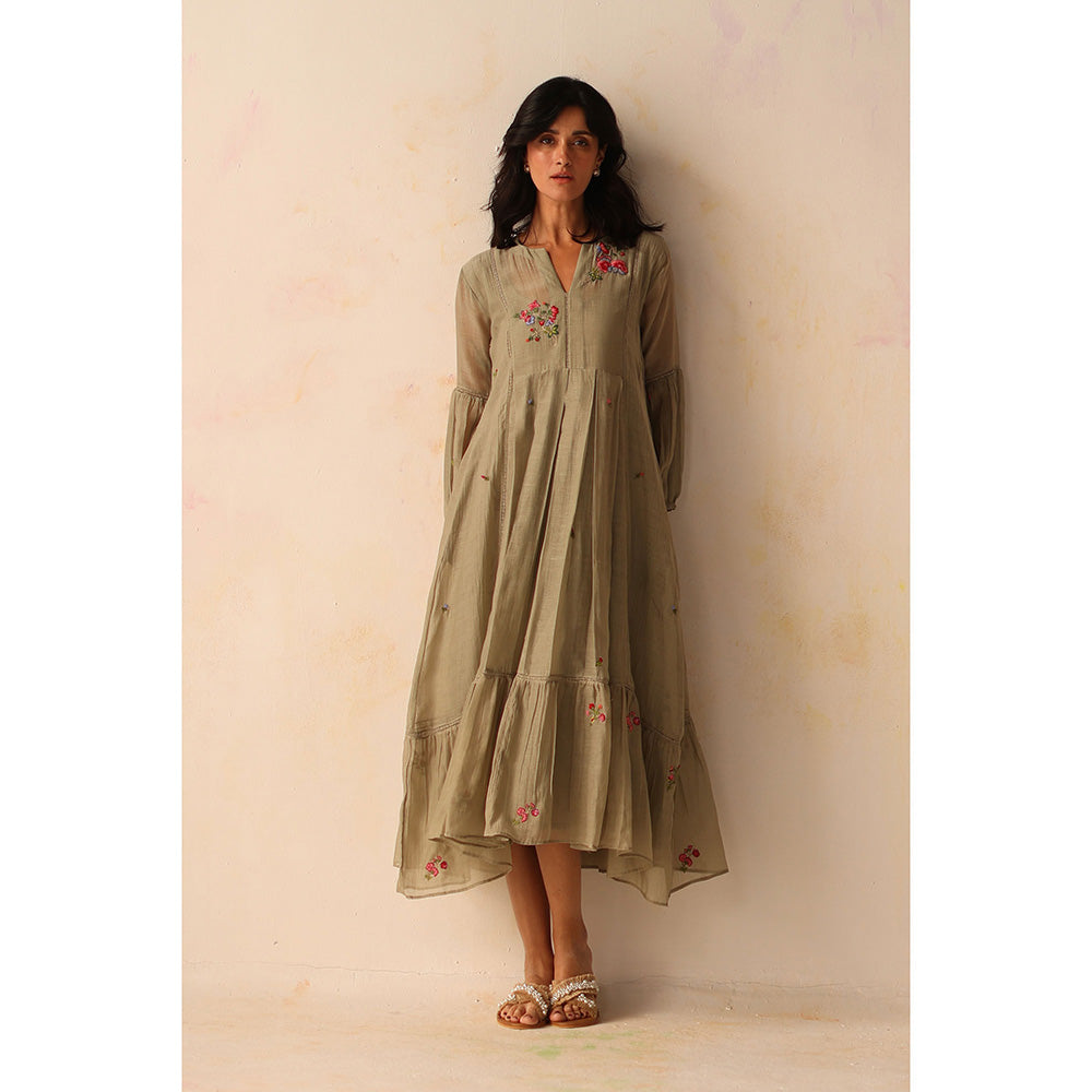 Begum Pret Grey Chinaar Dress with Slip (Set of 2)