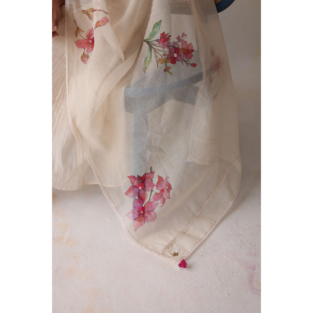 Begum Pret Ivory Nargis Kurta with Pant with slip and Dupatta (Set of 4)
