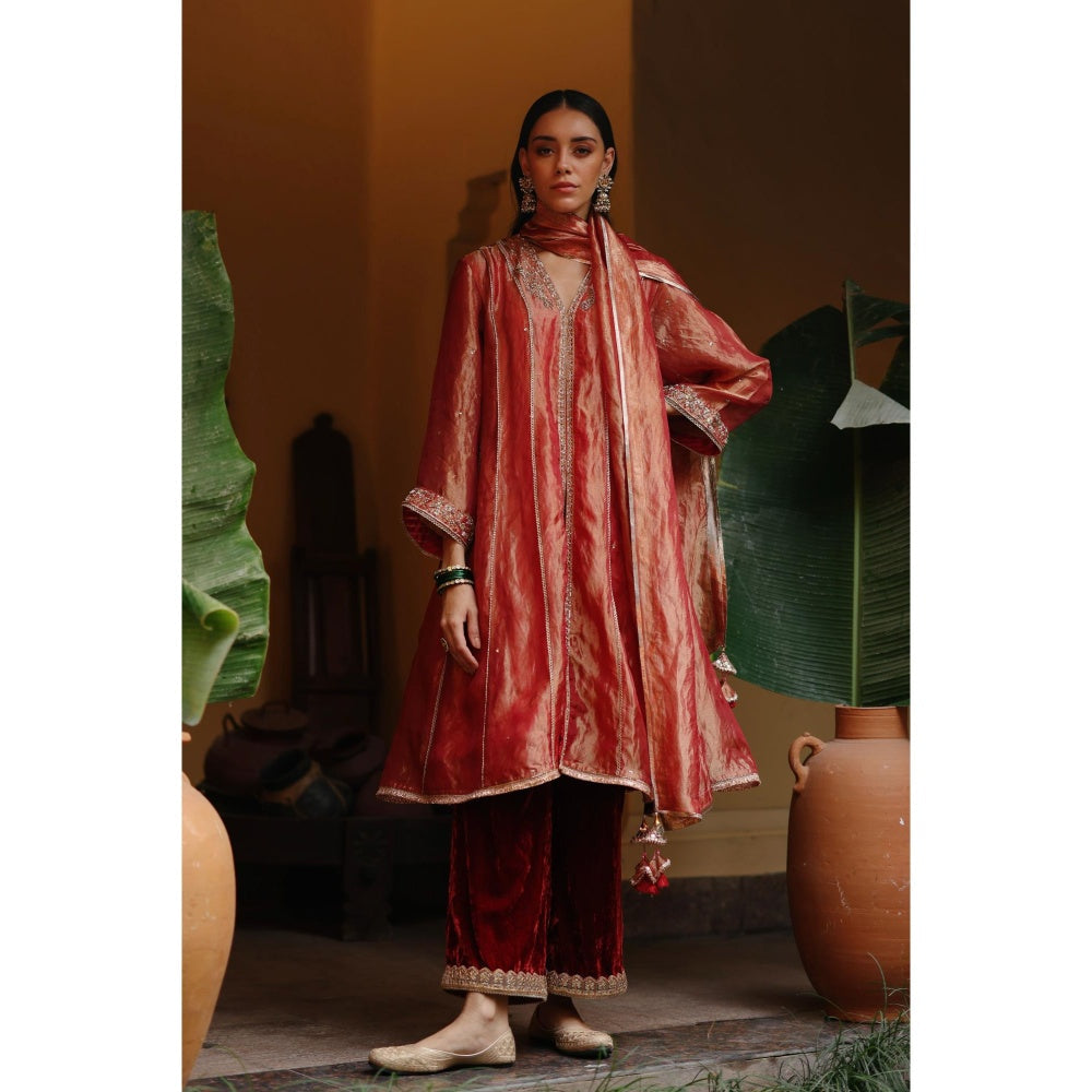 Begum Pret Rust Raya Kurta with Pant and Dupatta (Set of 3)
