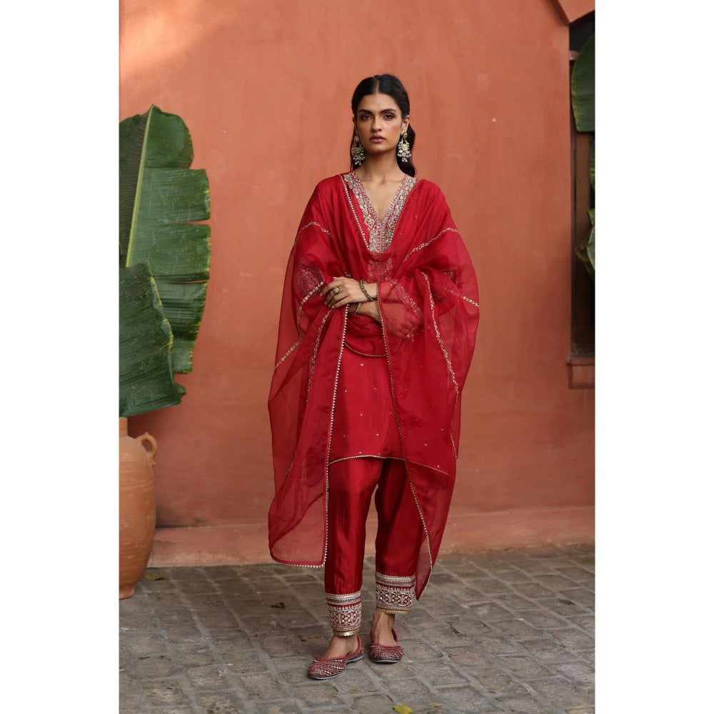 Begum Pret Red Nazira Kurta with Salwar and Dupatta (Set of 3)