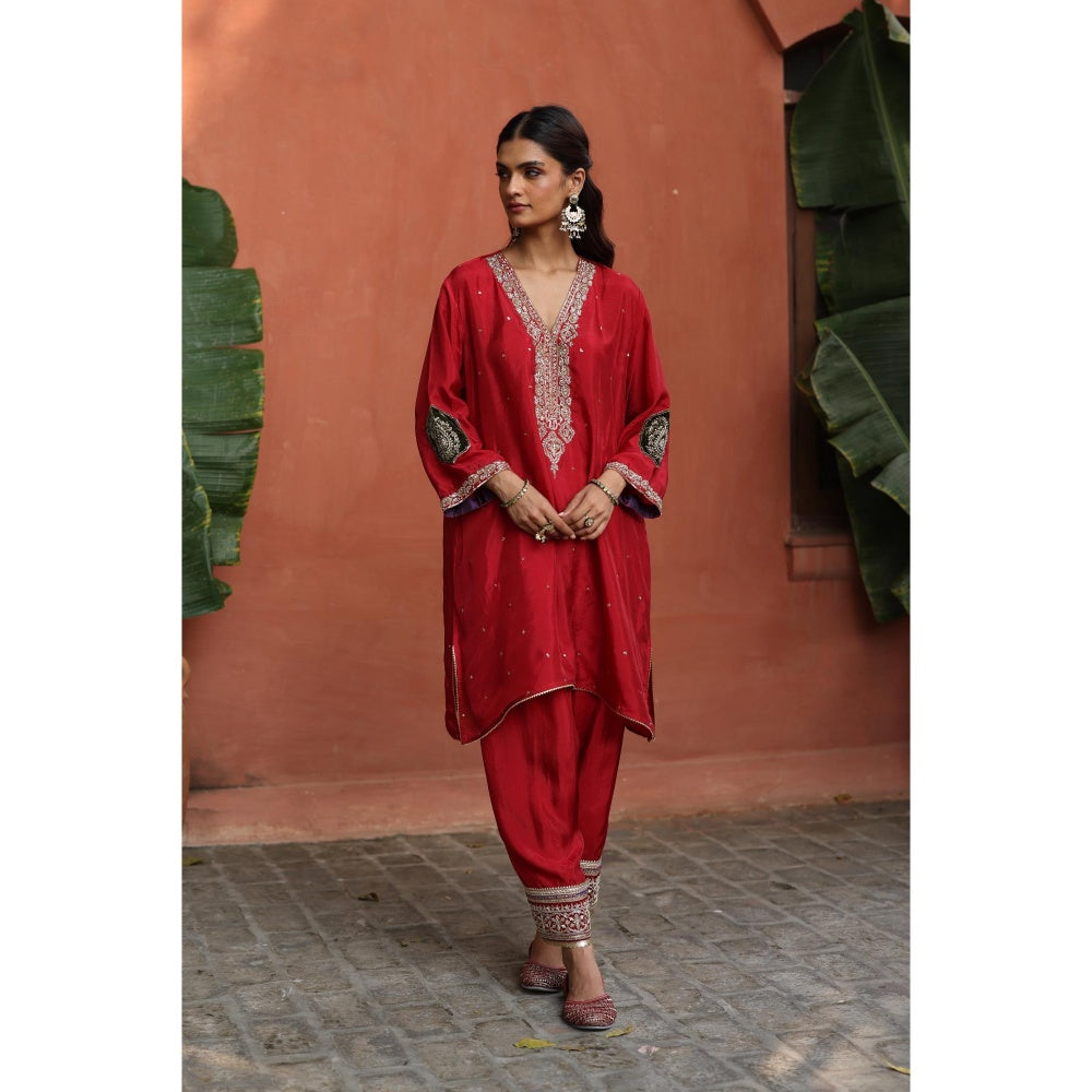 Begum Pret Red Nazira Kurta with Salwar and Dupatta (Set of 3)