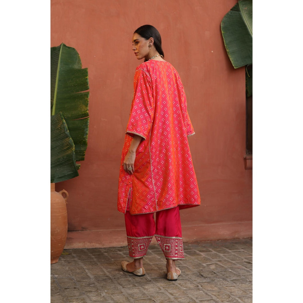 Begum Pret Peach Faris Phiran Kurta with Pant (Set of 2)
