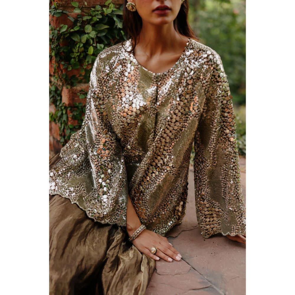 Begum Pret Silver Zohra Skirt with Top (Set of 2)