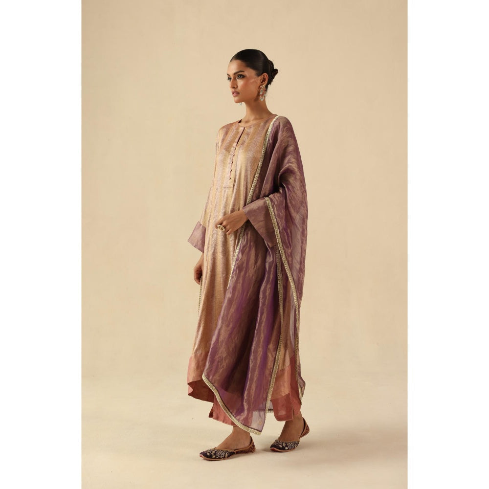 Begum Pret Pink Gauhar Kurta Wit Pant and Dupatta