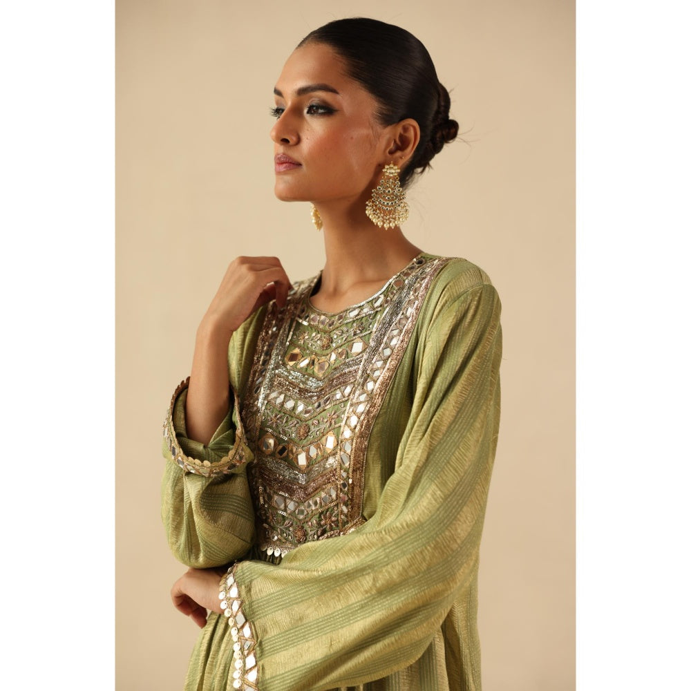 Begum Pret Green Naksh Kurta with Pant and Dupatta