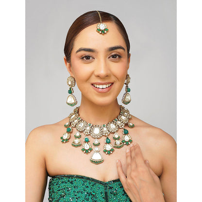 Beryachi Kaira Kundan Polki Necklace with Earrings & Maangtikka