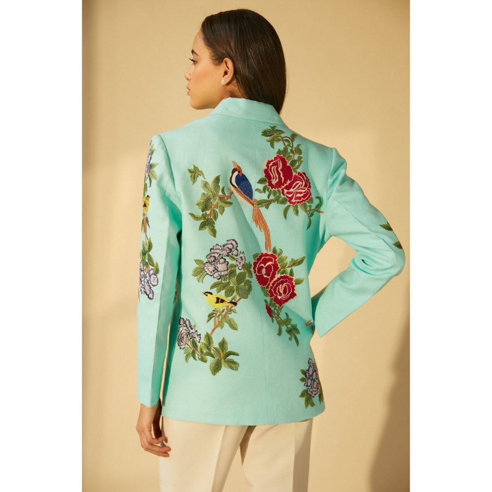 BETRUE Aqua Box Jacket with Oriental Embroidery