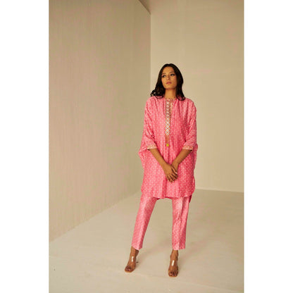 BETRUE Pink-Bat Sleeves Embroidered Shibori Shirt and Pant Set (Set of 2)