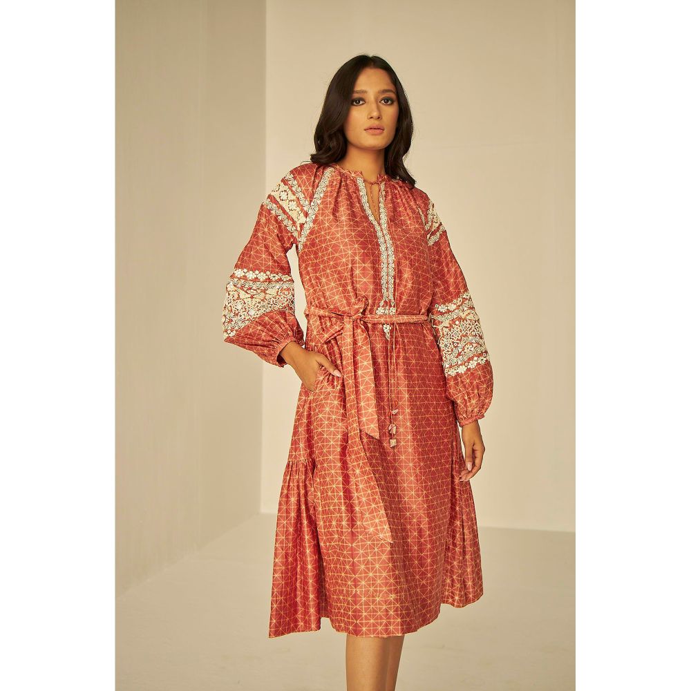 BETRUE Embroidered Tapestry Dress (Set of 2)