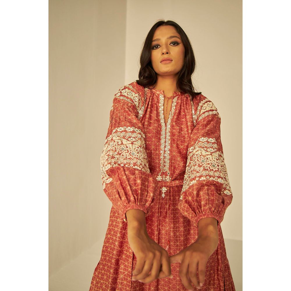 BETRUE Embroidered Tapestry Dress (Set of 2)