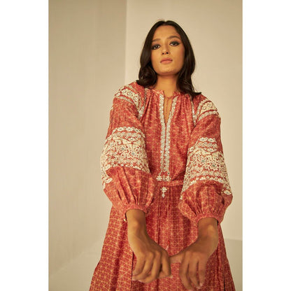 BETRUE Embroidered Tapestry Dress (Set of 2)
