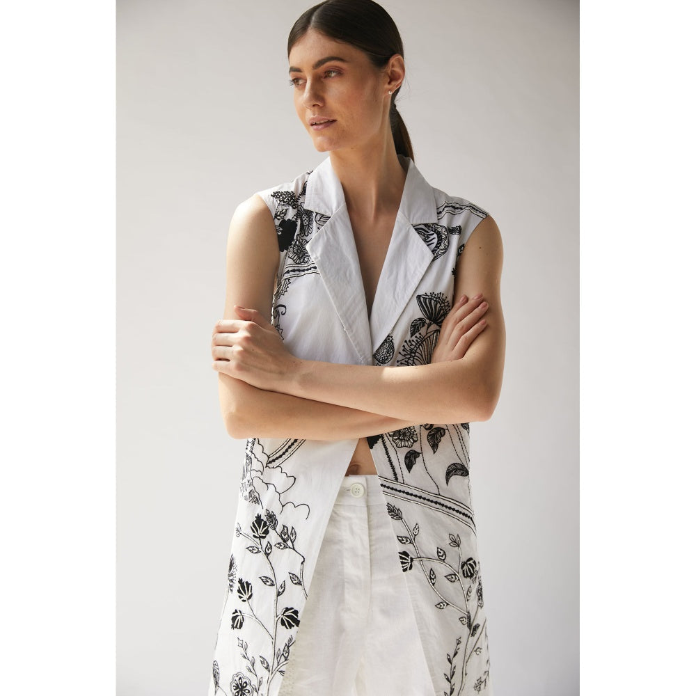 BETRUE Tropic Half Trench