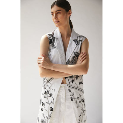 BETRUE Tropic Half Trench