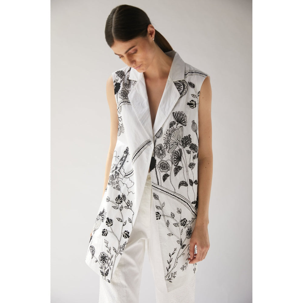 BETRUE Tropic Half Trench
