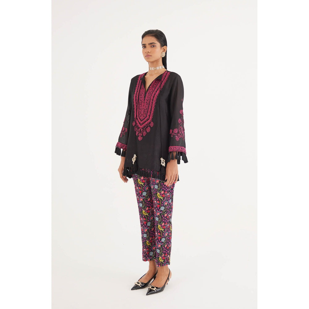 Betrue Black Silk Chanderi Embroidered Kurti