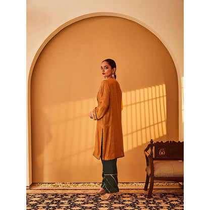 Bo Tree Brown Mehar-E-Khuda Kurta with Pant (Set of 2)