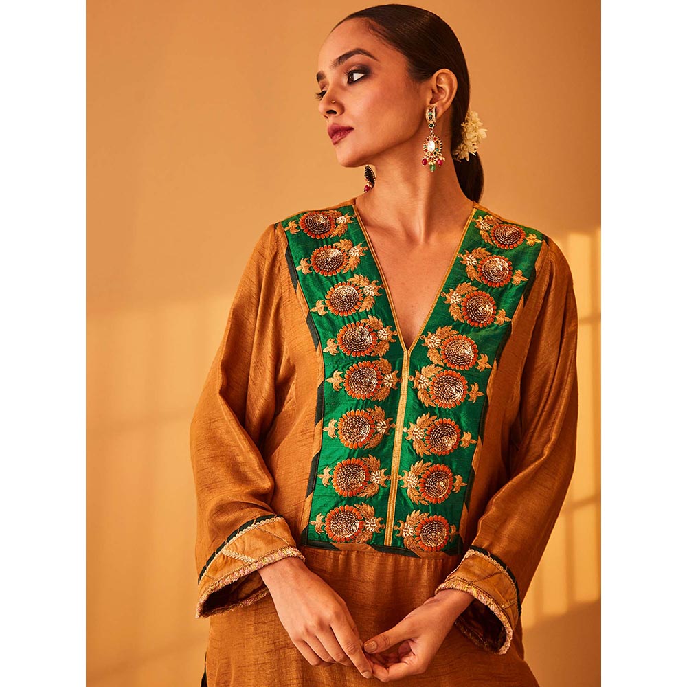 Bo Tree Brown Mehar-E-Khuda Kurta with Pant (Set of 2)
