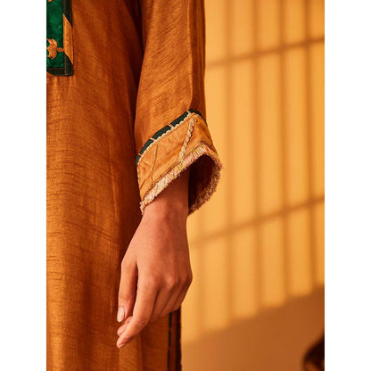 Bo Tree Brown Mehar-E-Khuda Kurta with Pant (Set of 2)