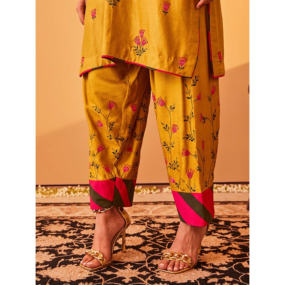 Bo Tree Yellow Nafisa Kurta with Pant and Dupatta (Set of 3)
