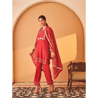 Bo Tree Red Rukhsana Kurta with Pant and Dupatta (Set of 3)