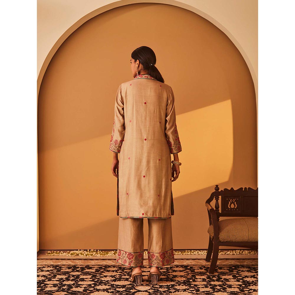 Bo Tree Beige Mahara Kurta with Pant and Dupatta (Set of 3)