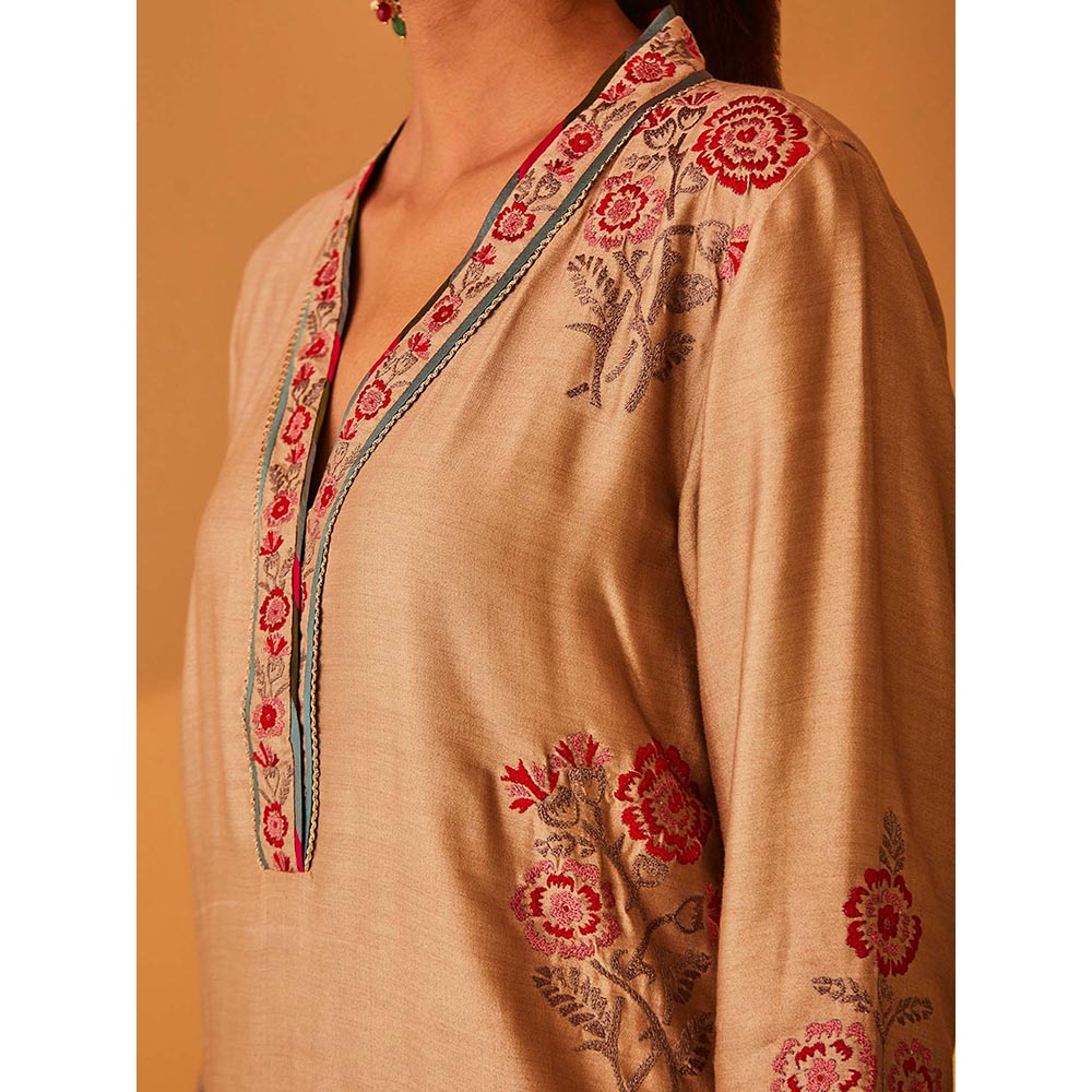 Bo Tree Beige Mahara Kurta with Pant and Dupatta (Set of 3)