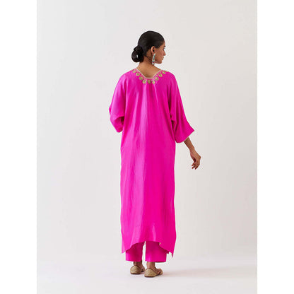 BRIH Pink Embroidered Kurta with Pant (Set of 2)