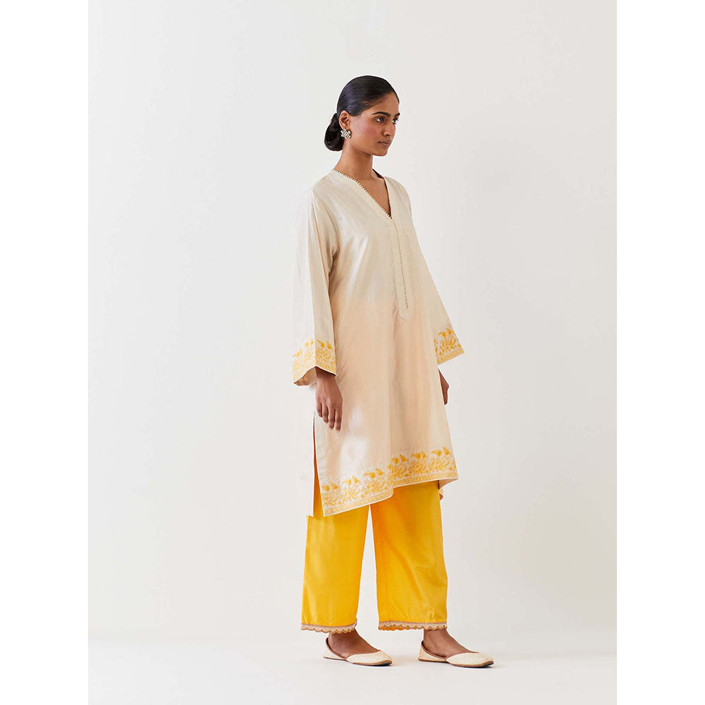 BRIH Off White Embroidered Kurta with Pant (Set of 2)