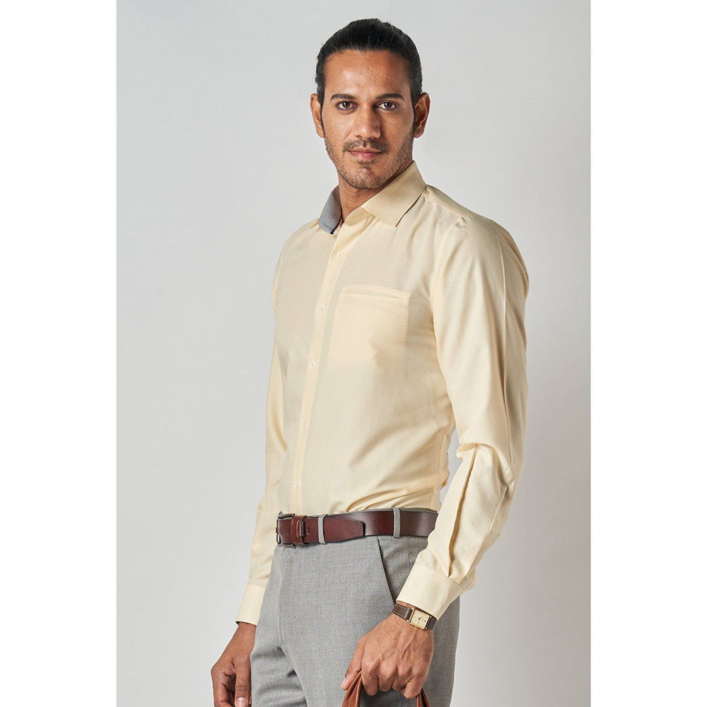 Bubber Blu Brett Butter Light Yellow Classic Shirt