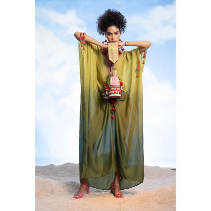 CAPISVIRLEO Embroidered V-Neck Shaded Kaftan