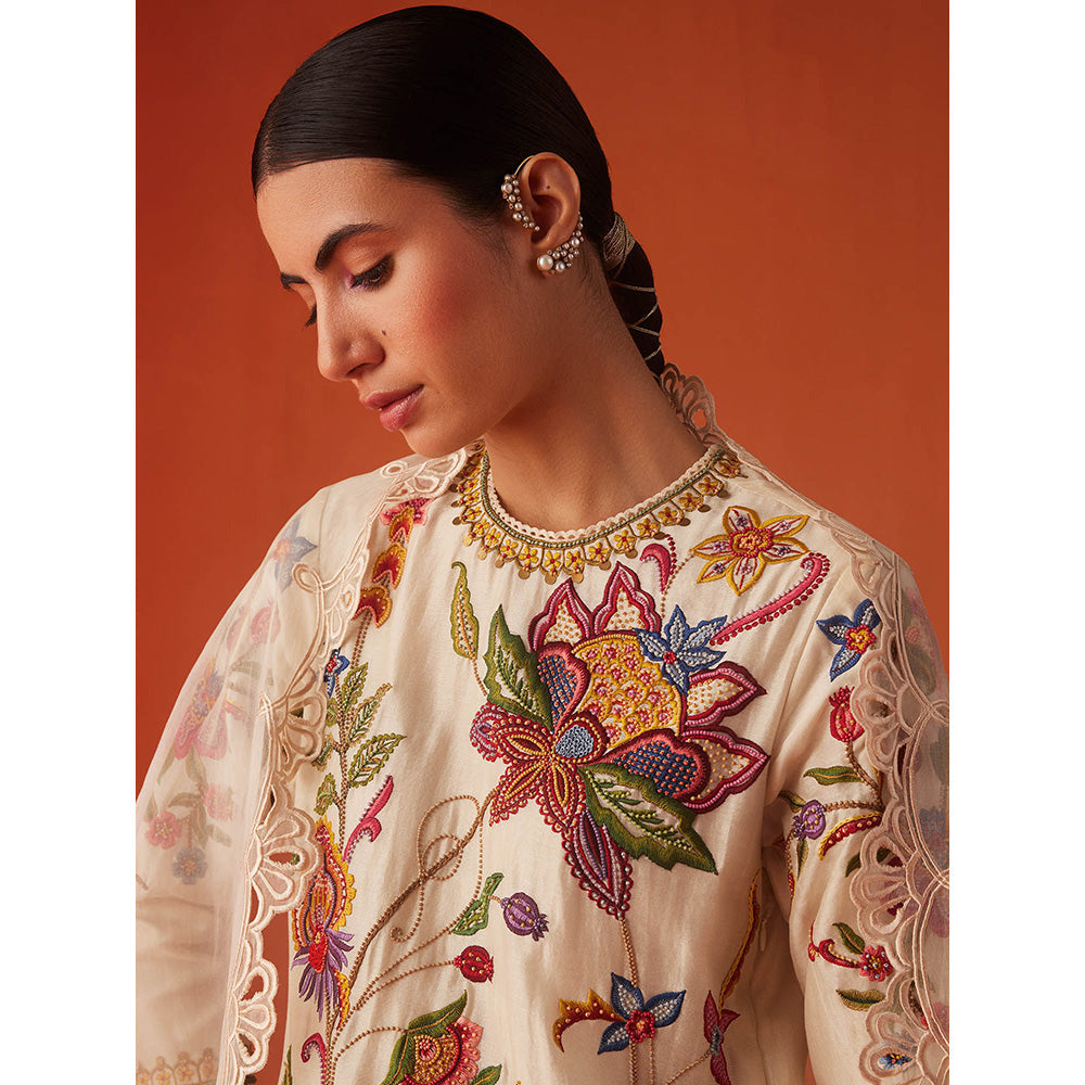 CHANDRIMA Ivory Organza Floral Embroidered Dupatta