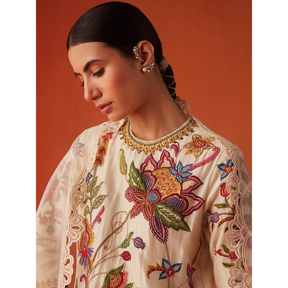 CHANDRIMA Ivory Organza Floral Embroidered Dupatta