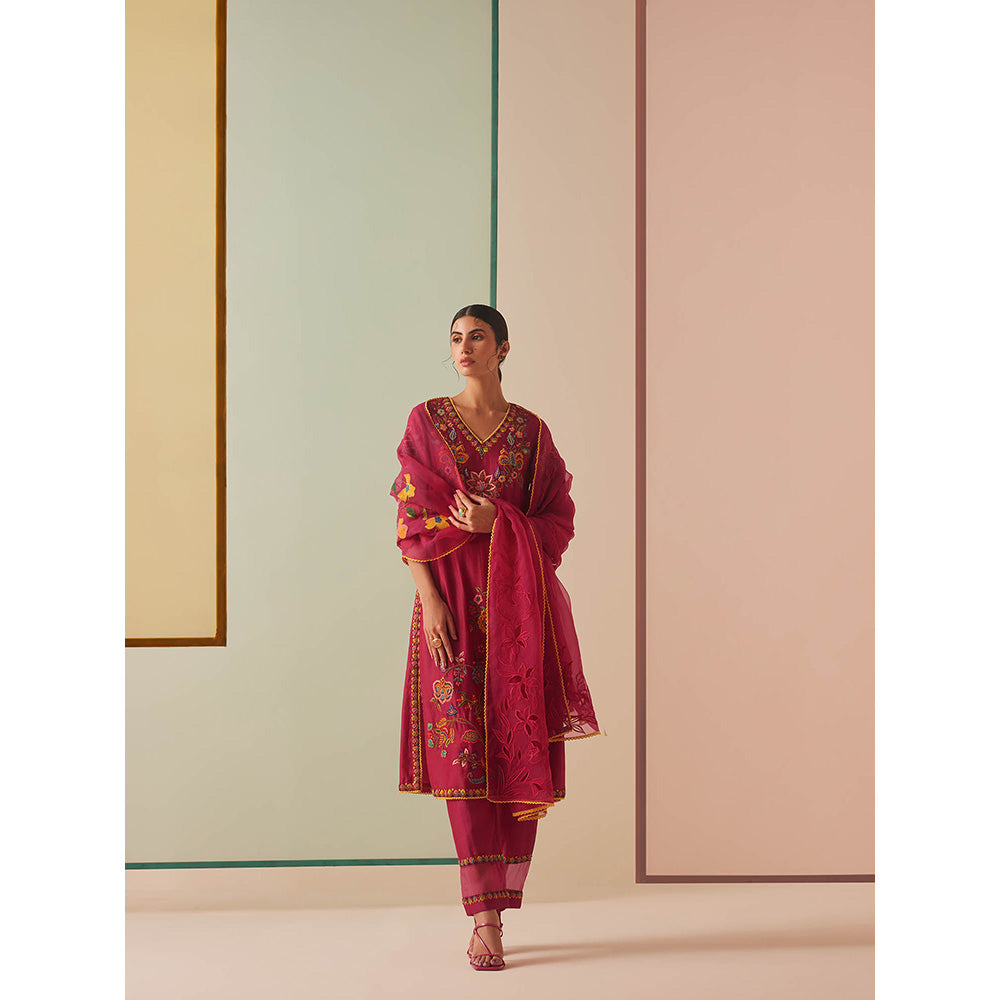 CHANDRIMA Pink Organza Floral Embroidered Dupatta