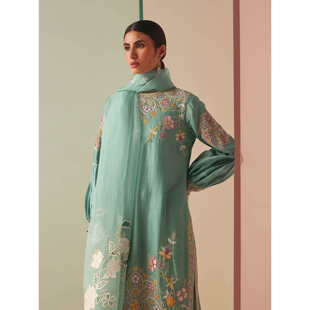 CHANDRIMA Green Organza Floral Embroidered Dupatta