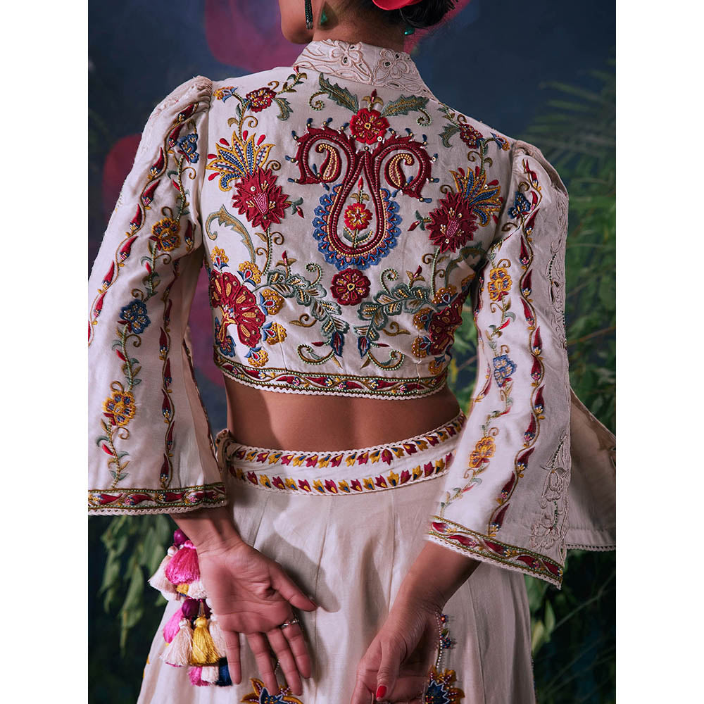 CHANDRIMA Ivory Chanderi Floral Three Fourth Sleeves V-Neck Bead Work Jacket