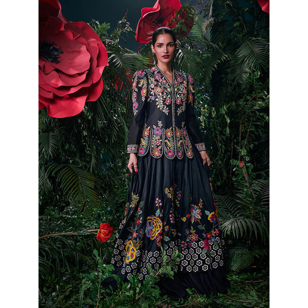 CHANDRIMA Black Chanderi Embroidered Full Sleeves V-Neck Bead Work Jacket