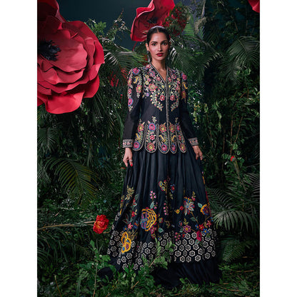 CHANDRIMA Black Chanderi Embroidered Full Sleeves V-Neck Bead Work Jacket