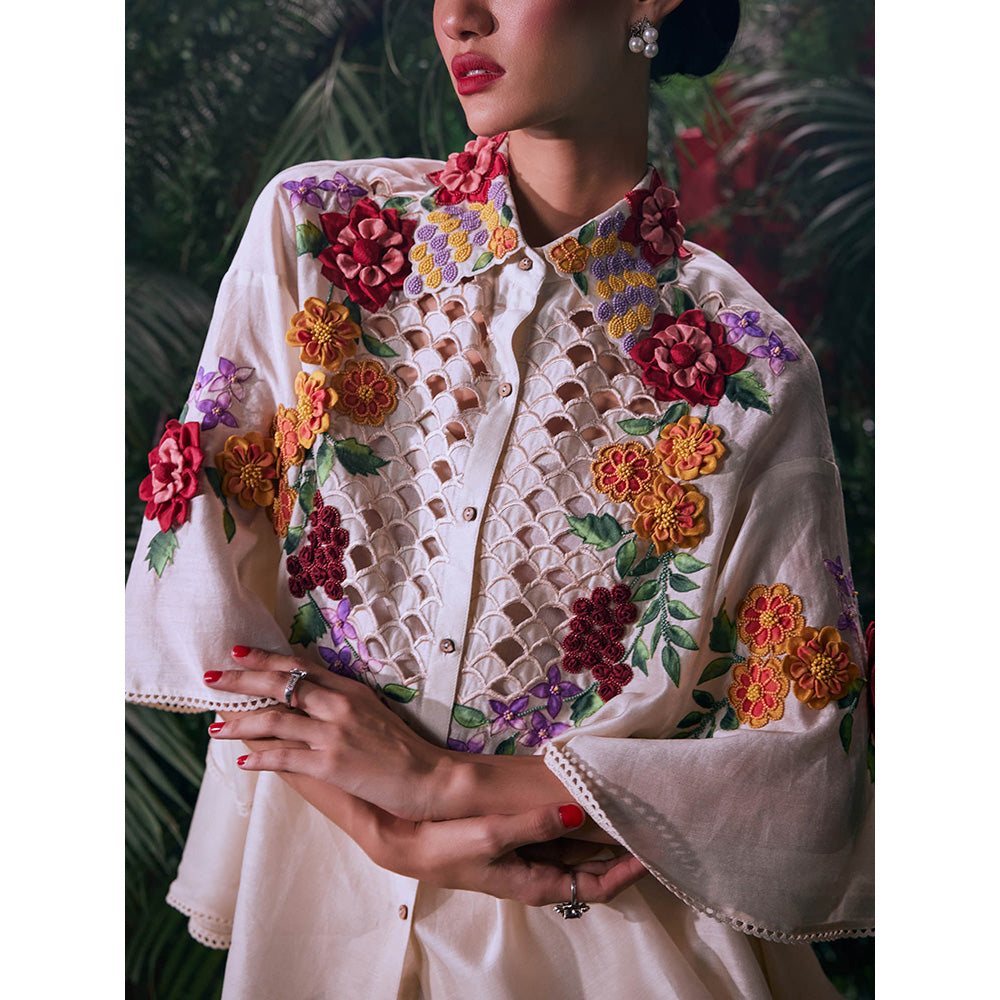 CHANDRIMA Ivory Chanderi Floral Three Fourth Sleeves Collar Neck Bead Work Shirt